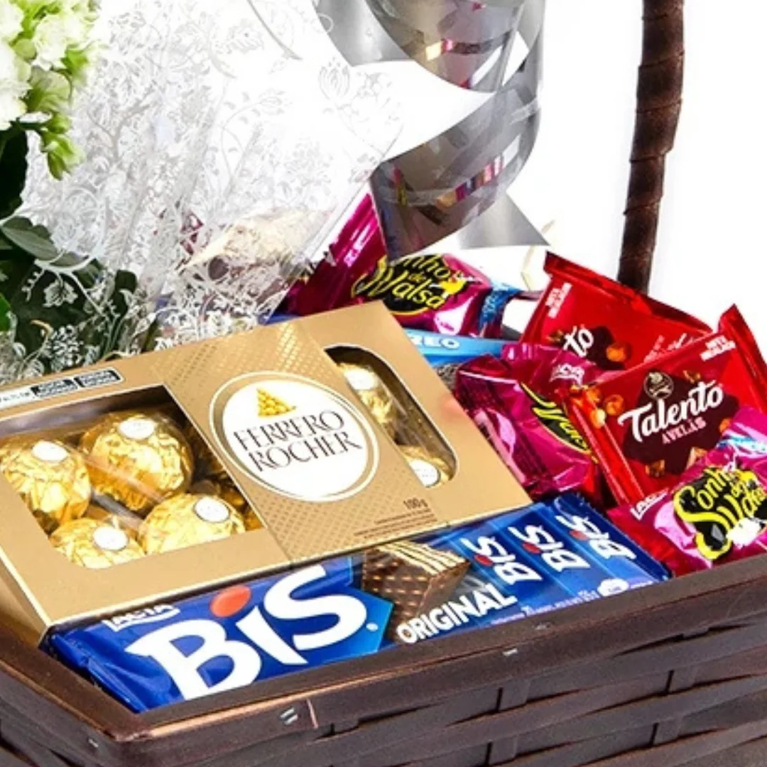 Cesta de Chocolate Tradicional Ferrero Rocher - Imagem 3